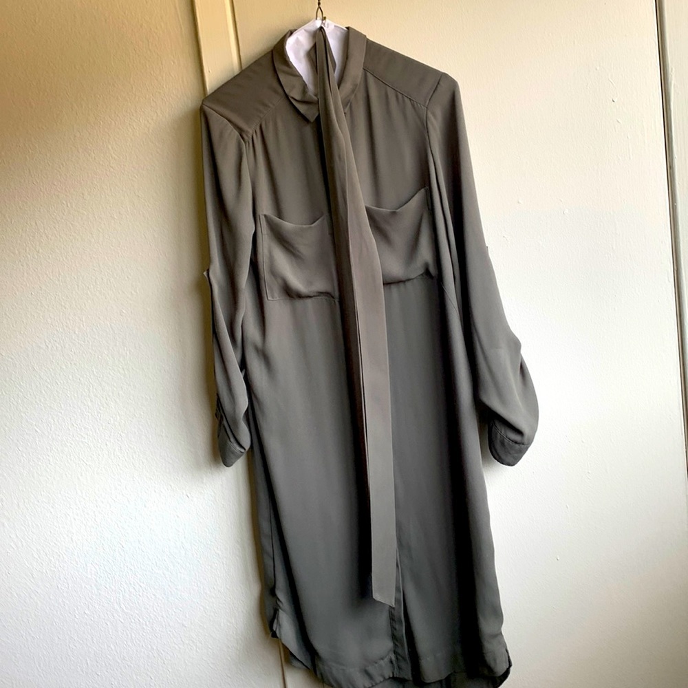 Olive H&M dress